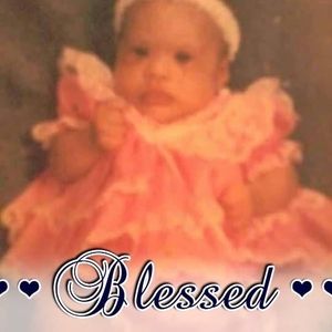 Meet your Posher, Mekeva